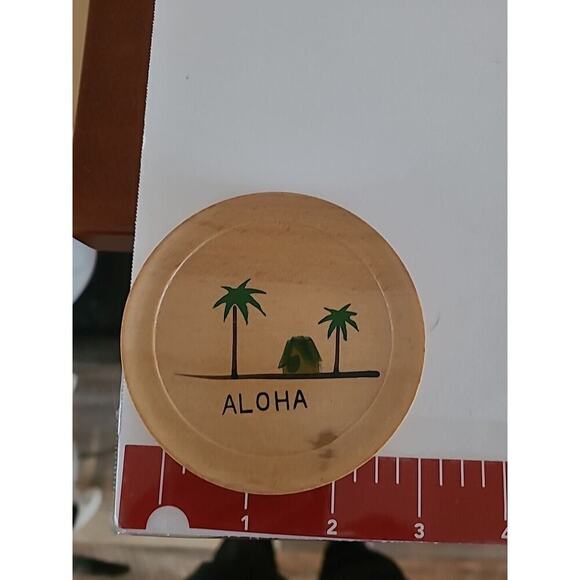 Hawaii Aloha Coasters Wood Hand Painted Round Set of 6 Rack MCM Vintage Tiki - Picture 3 of 9